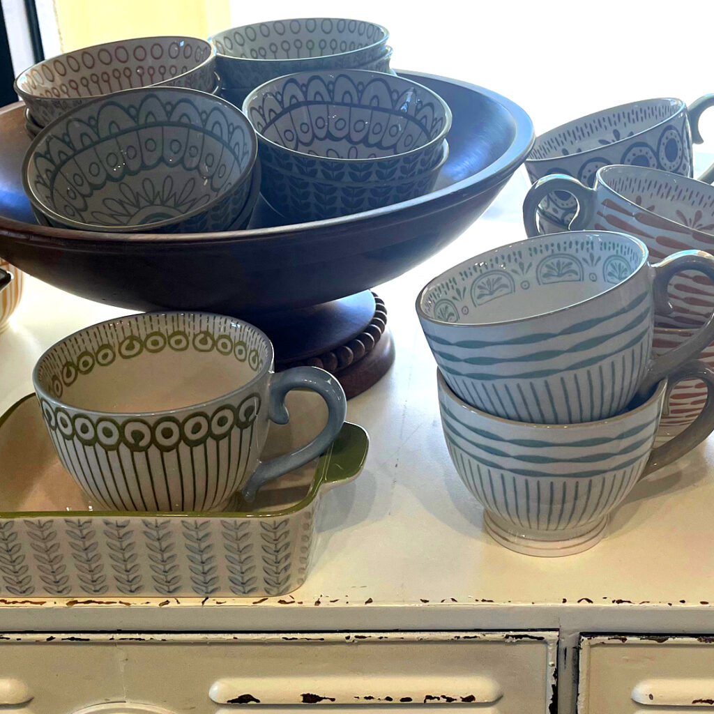 Bowls and Tea Cups